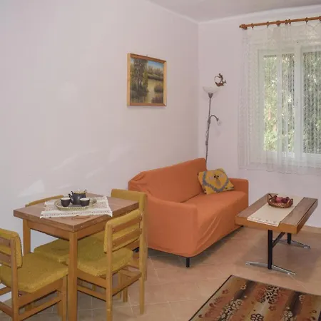Two-bedroom Holiday In Nyaraló