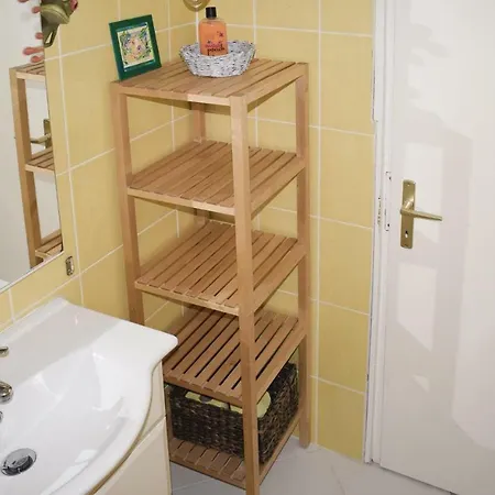 Two-bedroom Holiday In Balatonfenyves