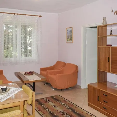 Two-bedroom Holiday In Nyaraló
